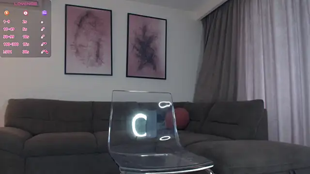 reinakylie's Live Chat Room