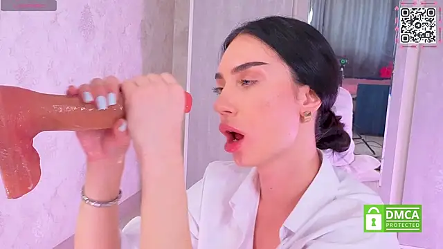 غرفة دردشة aGaGatha المباشرة