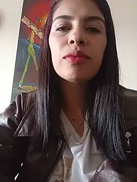 Nathaly_12 – Naživo XXX chat