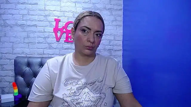 Bilik Sembang Langsung Milf-Prettyboobs