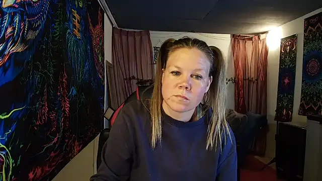 Živá chatovací místnost CallMeMaria