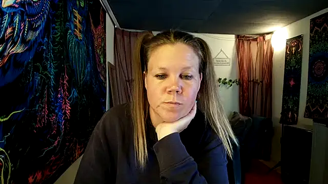 Živá chatovací místnost CallMeMaria