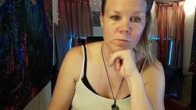 CallMeMaria Live Chatraum