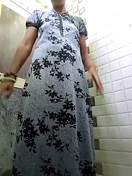 Sexy-Kajal2 Adlı Modelin Canlı Sohbet Odası