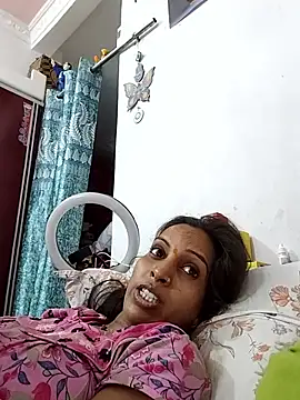 Sexy-Kajal2 Adlı Modelin Canlı Sohbet Odası