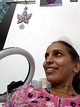 Sexy-Kajal2 – live chatrum