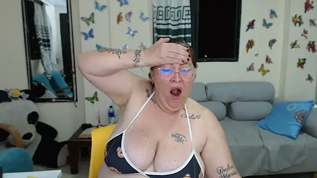 Olgahunder's Live Chat Room