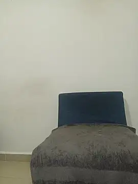 Sala de chat en directo de megan_milf79