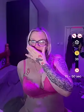 Chatroom en direct de Curvy-Cleo