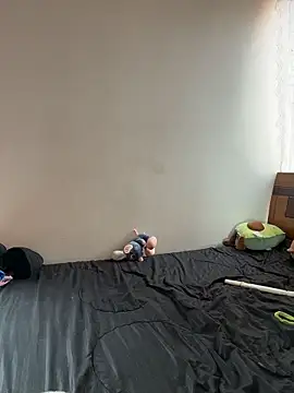 -Selene- Adlı Modelin Canlı Sohbet Odası