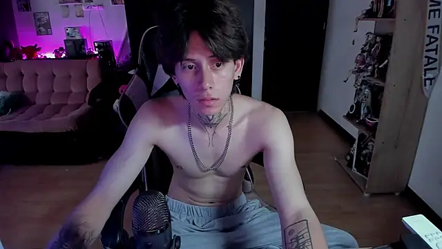 Živá chatovací místnost xIce_Boy