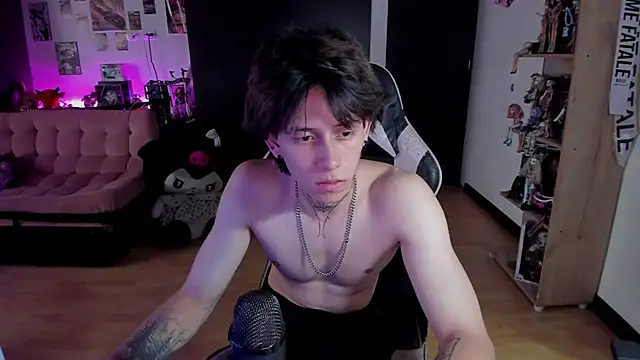 xIce_Boy's Live Chat Room