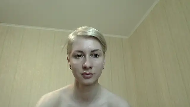 Živá chatovací místnost SunnyGirl-