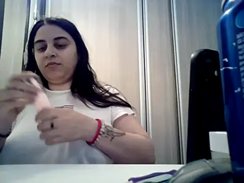 Veramaia Live Chatraum