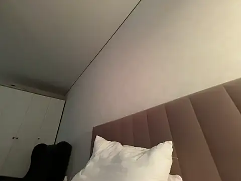 GoldenSexySky Live Chatraum