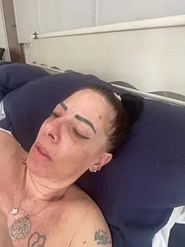 Ginevra_75 – live chatrum