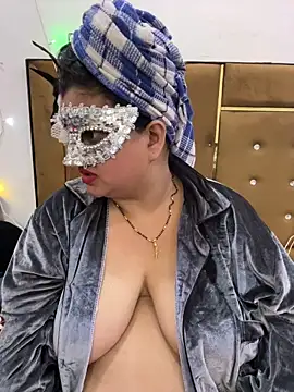 Chat soba uživo modela Catchybusty