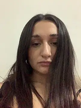 غرفة دردشة luci_brecman المباشرة