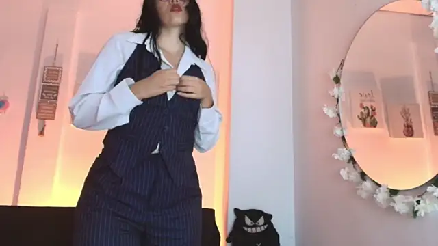 Pokój czatu na żywo – Natalie_Heather