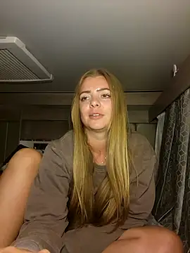 VanLifeVixen's Live Sex Cam Show