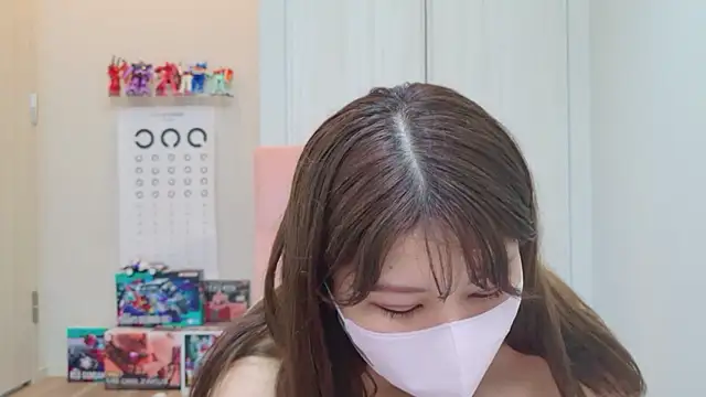 חדר צ'אט בשידור חי של miharu01