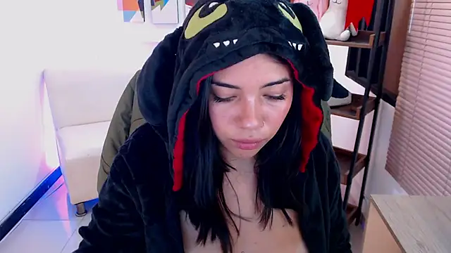 חדר צ'אט בשידור חי של dangel_noir6