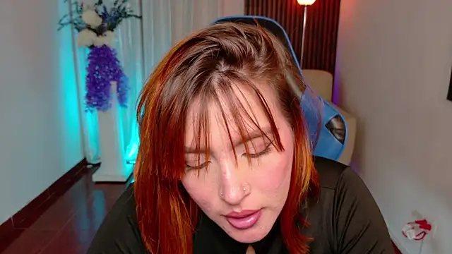 Chat soba uživo modela karla_hill_28
