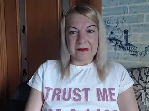 Živá chatovací místnost Lillia_Ray