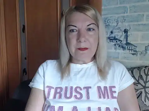Lillia_Ray чат на живо