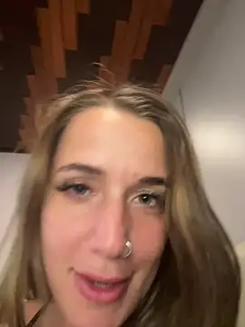 baadievinon Live chat-huone