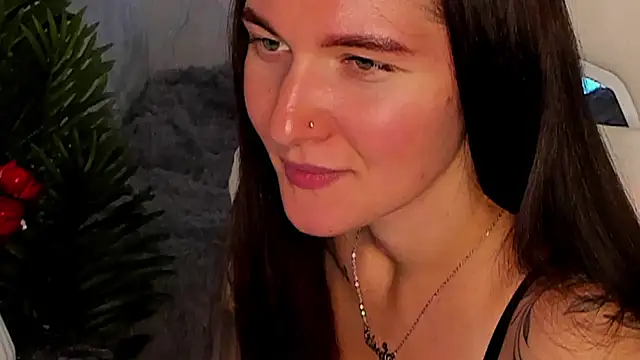babyisperfect's Live Chat Room