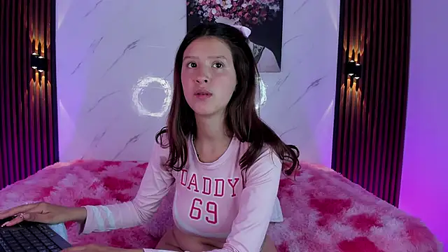 Sala de chat en directo de Sofi_cutiee