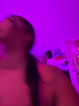 Chat soba uživo modela KatianPierce