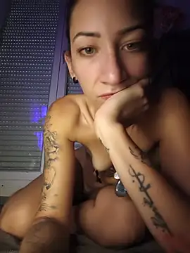 MarieDouceSoumise – live chatrum