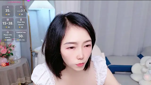 Yinzi_ – live chatrum