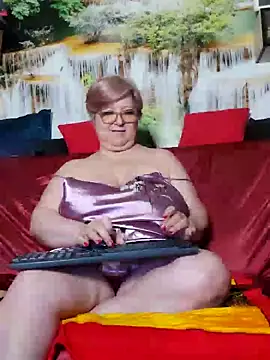 QueenPammy1 Adlı Modelin Canlı Sohbet Odası