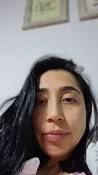 Онлайн чат Elowyn