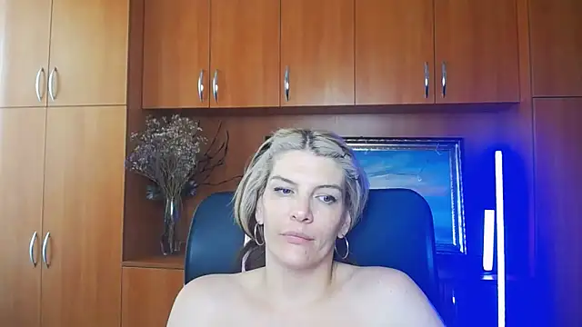 VanessaRey_ – live chatrum