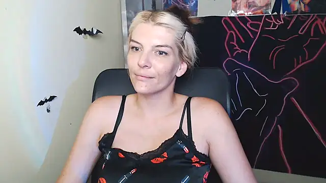 VanessaRey_'s Live Chat Room