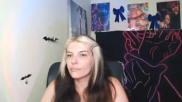 חדר צ'אט בשידור חי של VanessaRey_