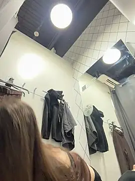 Sala de chat en directo de Ttixmila