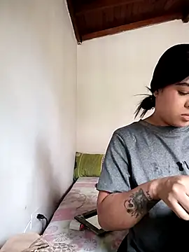 Živá chatovací místnost sharonscoth