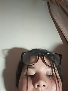 Chat soba uživo modela Daika_Rodriguez