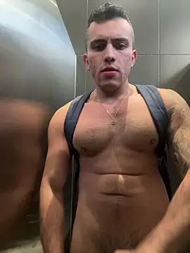 LucasJewely Show Webcam