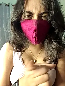 Živá chatovací místnost Alana_curise