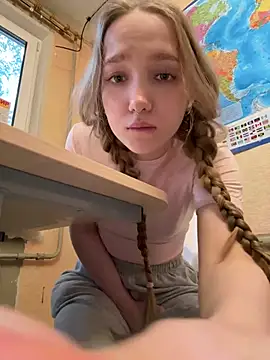 bambi_lu 라이브 섹스 캠 쇼