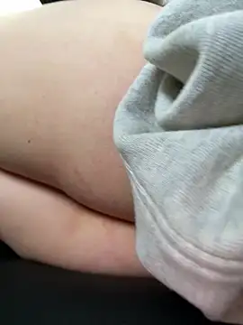 Pertunjukan Kamera Seks Secara Langsung bambi_lu