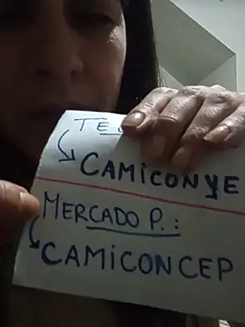 Camilitah Adlı Modelin Canlı Sohbet Odası
