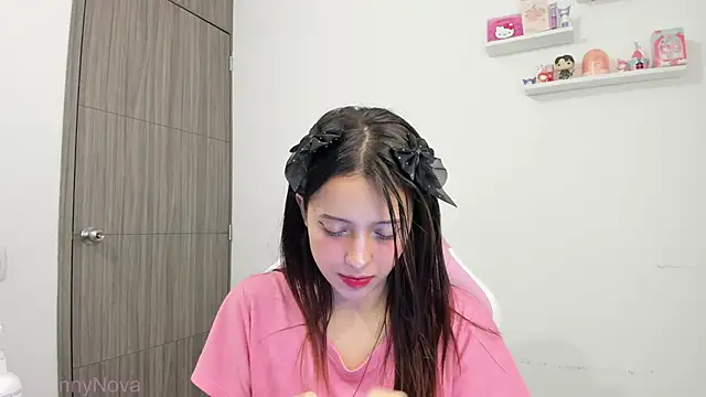 ImBunnyNova's Live Chat Room