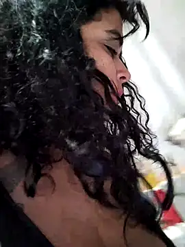 Chat ao vivo de hanni2025
